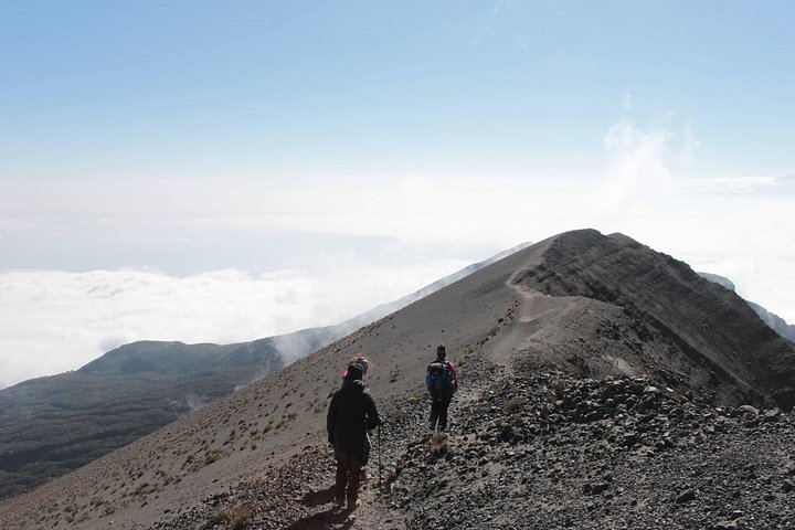 4 Days Mount Meru Climb via Momella Route